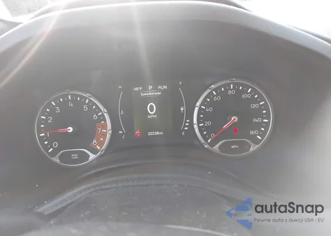 2020 Jeep Renegade Upland 4X4 из США, поврежденный, VIN ZACNJBAB4LPL42464